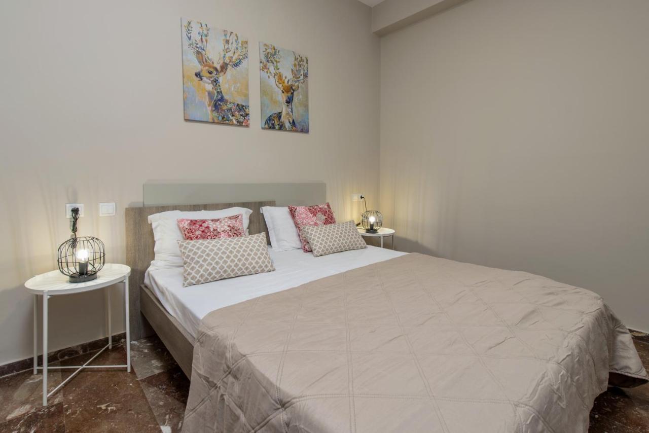Bright & Stunning Flat In The City Centre Zakynthos Town Exterior photo